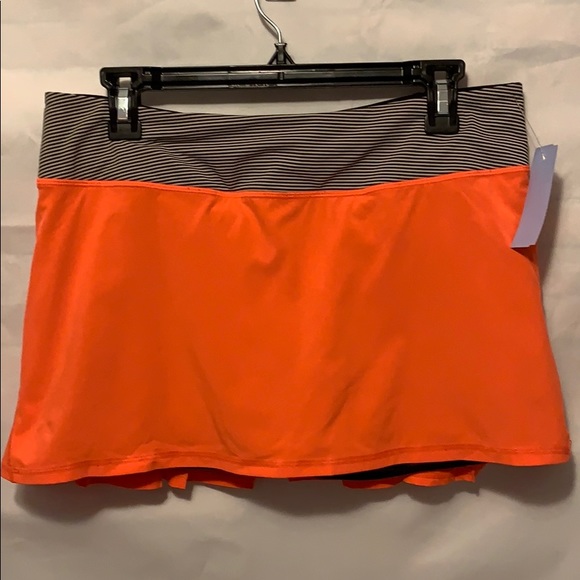 Lululemon skirt skort pleated orange black 8 euc - Picture 6 of 7